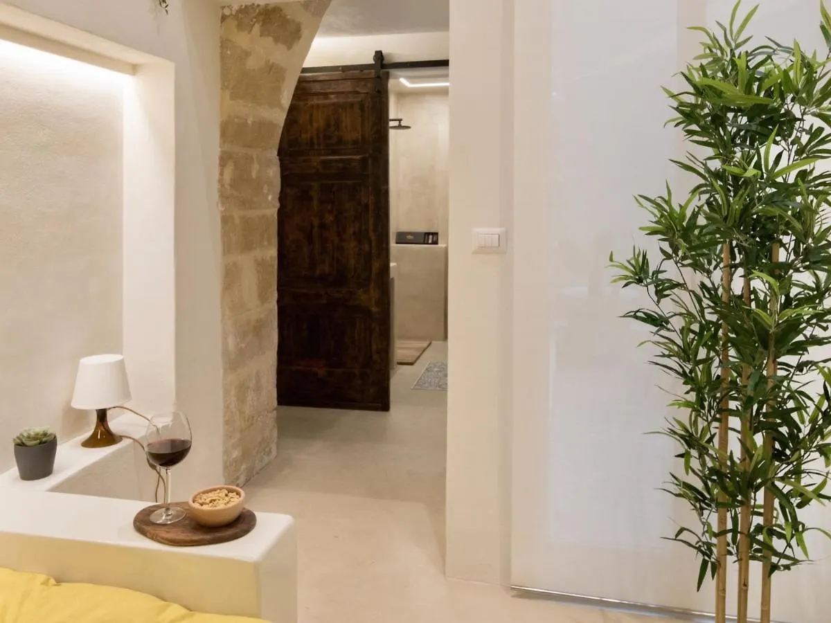 דירות סירקוזה Casa Aura